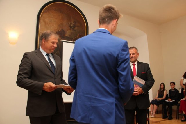 predanivysvedceni9b 34